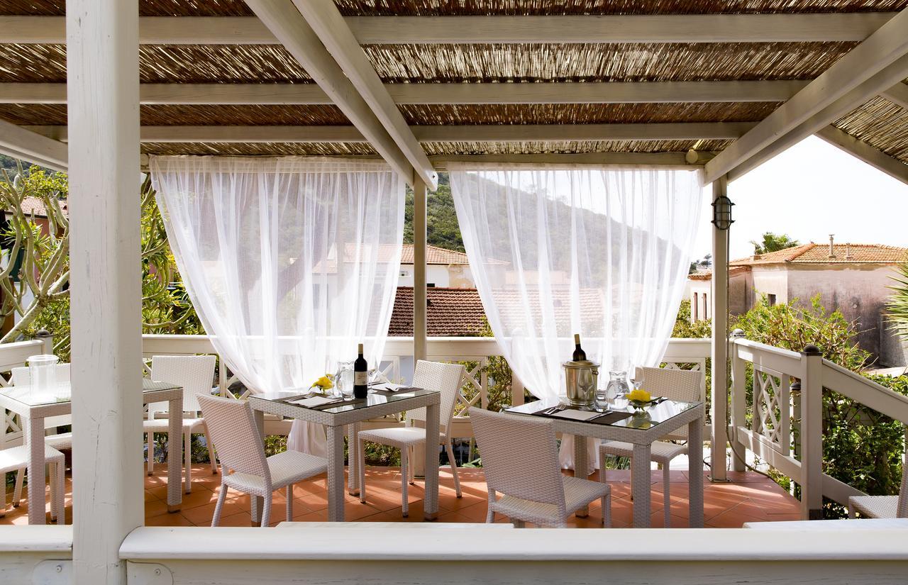 Hotel Corallo Pomonte Extérieur photo
