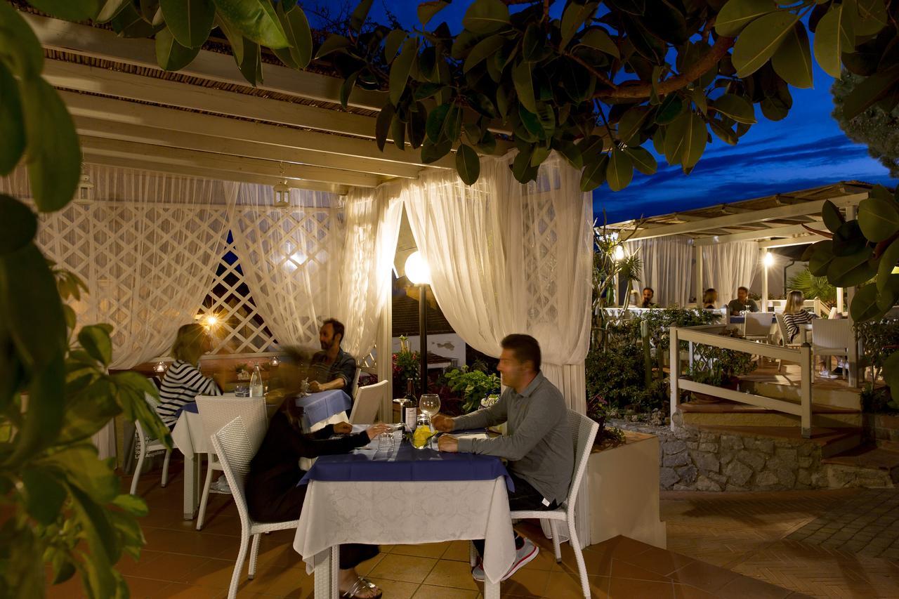 Hotel Corallo Pomonte Extérieur photo